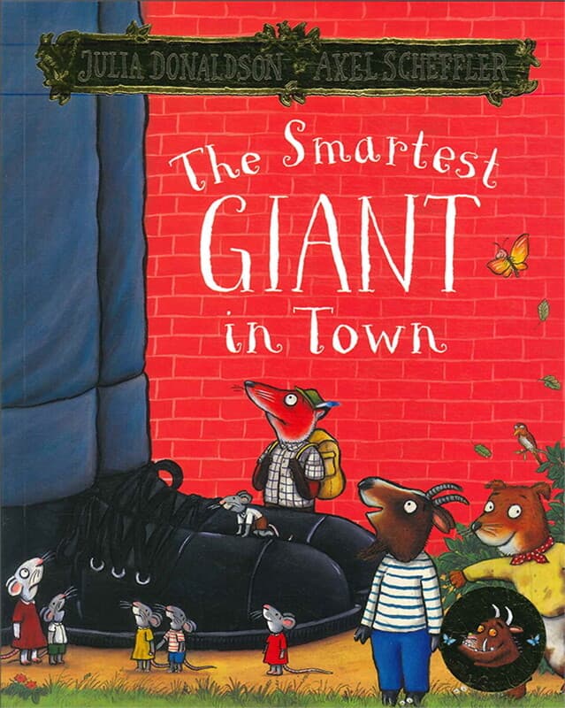 ปกหนังสือ The Smartest Giant in Town